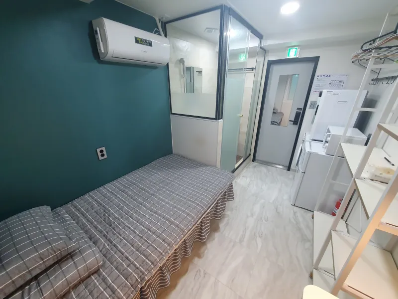 [Songpa, Seoul] Jamsil No Cleaning, No Utilities, Jamsil Saenae Station Fully Furnished Studio Apartment 3