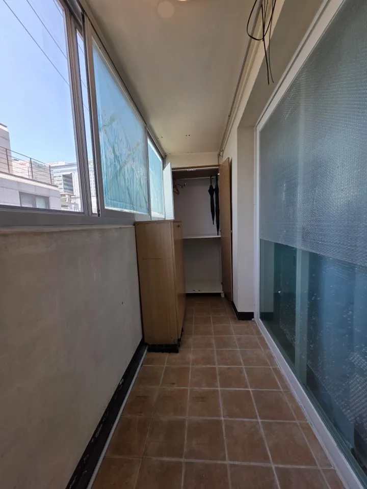 [Mapo, Seoul] 3 minutes from Hongik University Station - R33 8