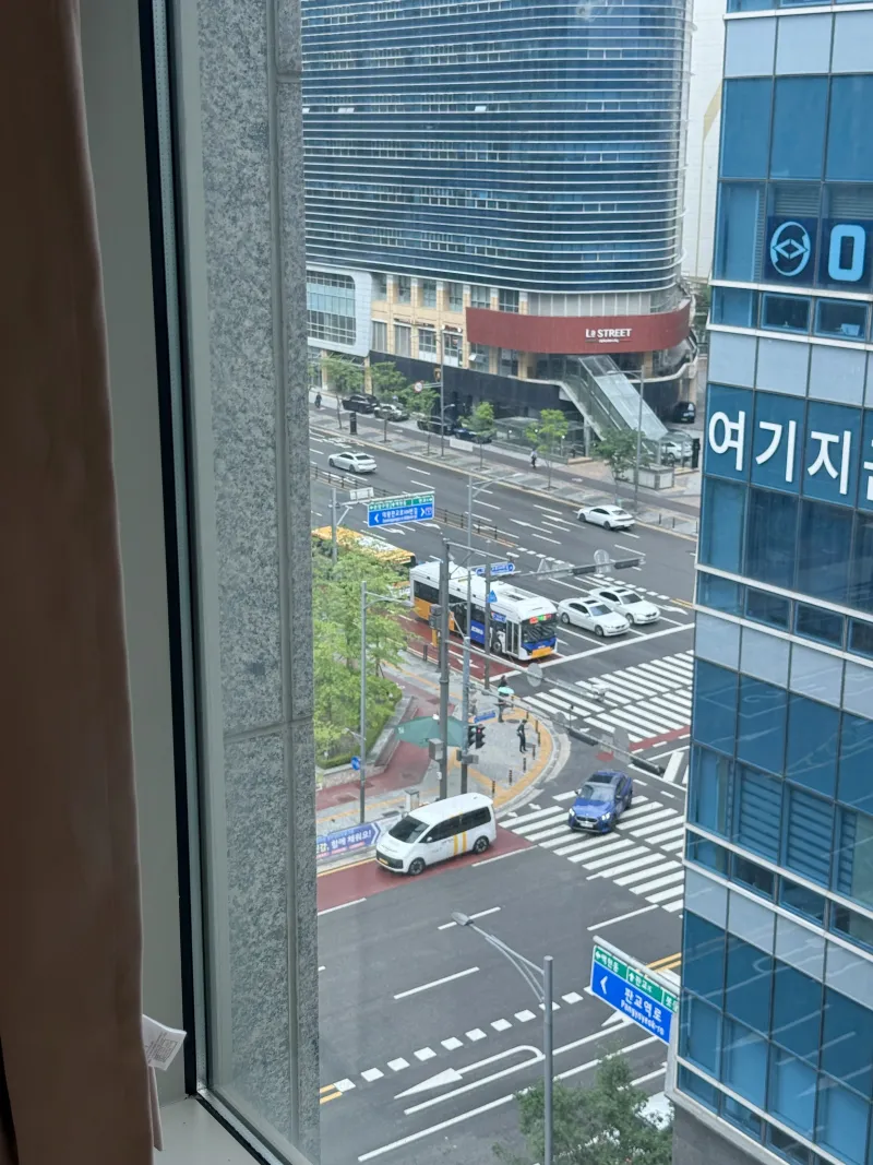 [Seongnam][Seongnam, Gyeonggi-do] 2-Person Separated Workstay Pangyo 12