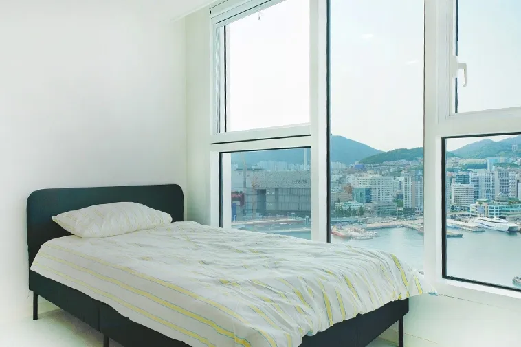 [Yeongdo, Busan] Ocean View Studio (1-Room Type) 3
