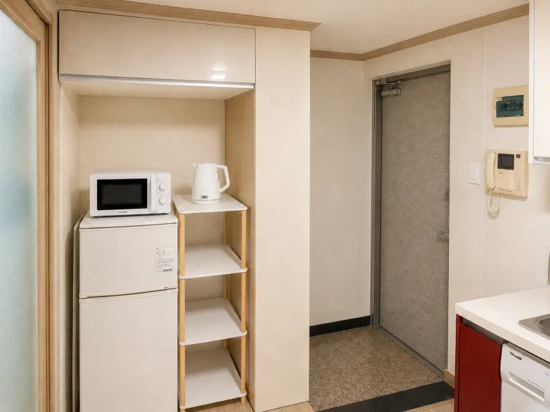 [Yongsan, Seoul][5-minute walk from Seoul Station] Spacious 1.5-room / Separate bedroom 12