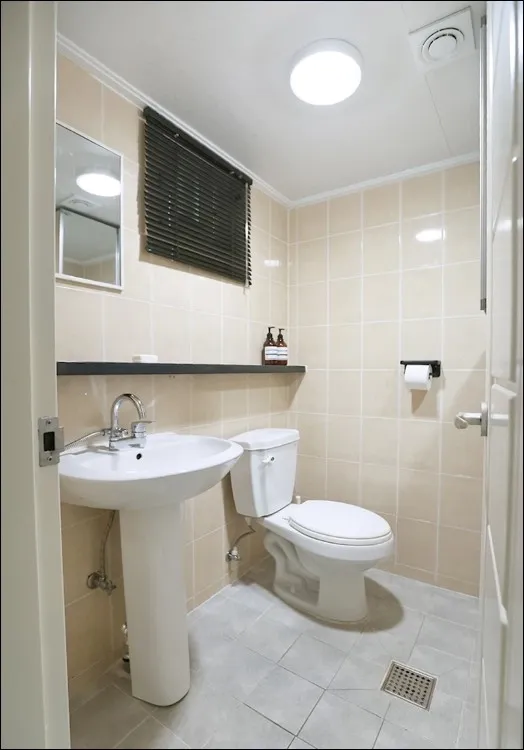 [Dongjak, Seoul] 3-minute walk to Chung-Ang University, 8-minute walk to Chung-Ang University Hospital 5