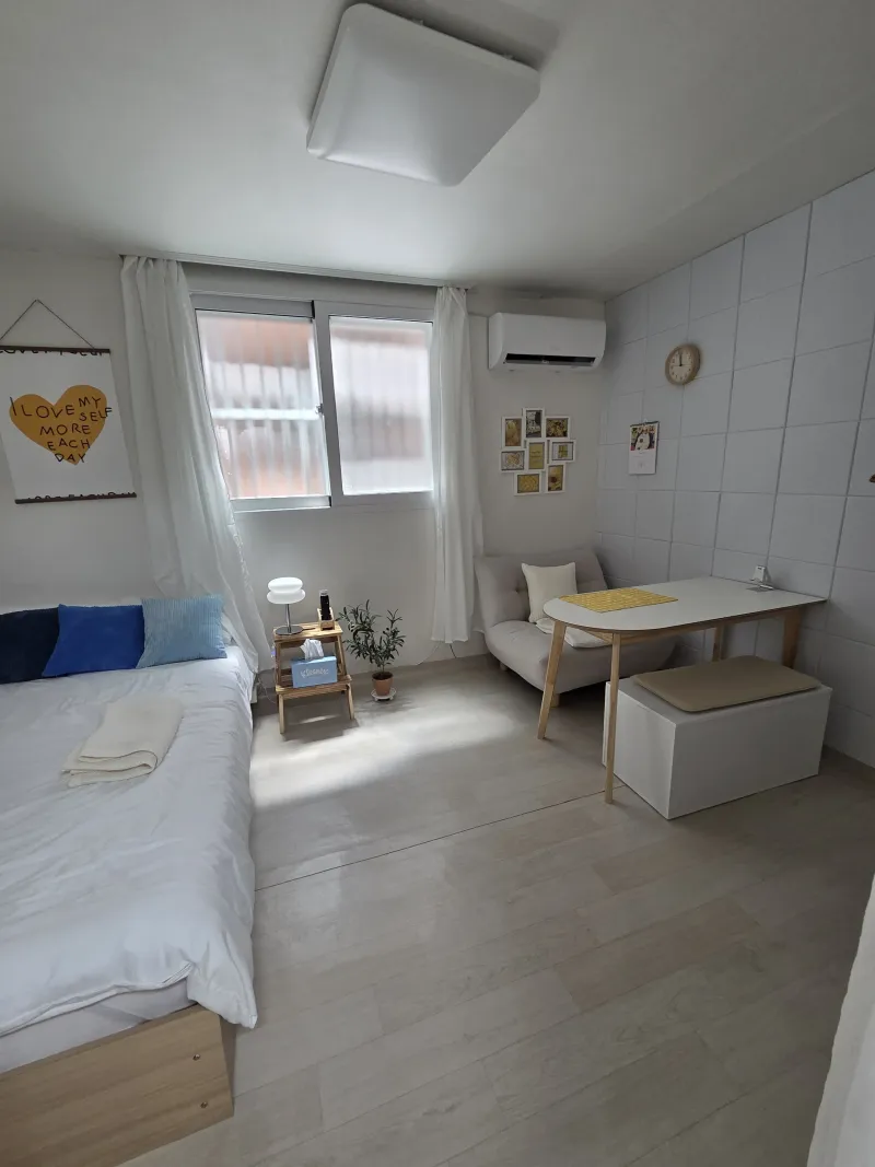 [Yeongdeungpo, Seoul] Fully furnished semi-basement B01, 10-minute walk from Yeongdeungpo Station 17