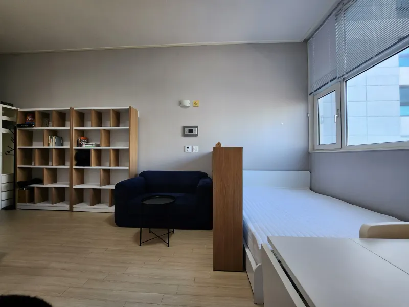 [Yeonje, Busan] 5-minute walk from Busan National University of Education double station area 7