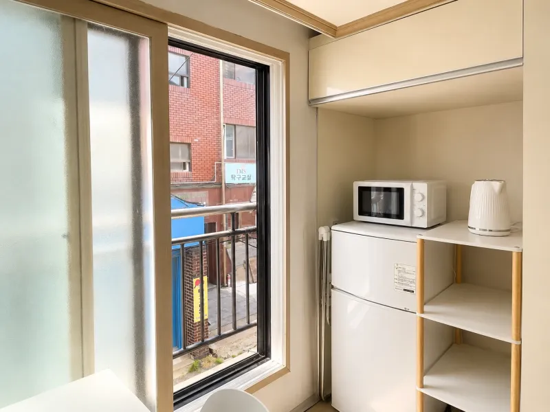 [Yongsan, Seoul][5-minute walk from Seoul Station] Spacious 1.5-room / Separate bedroom 11