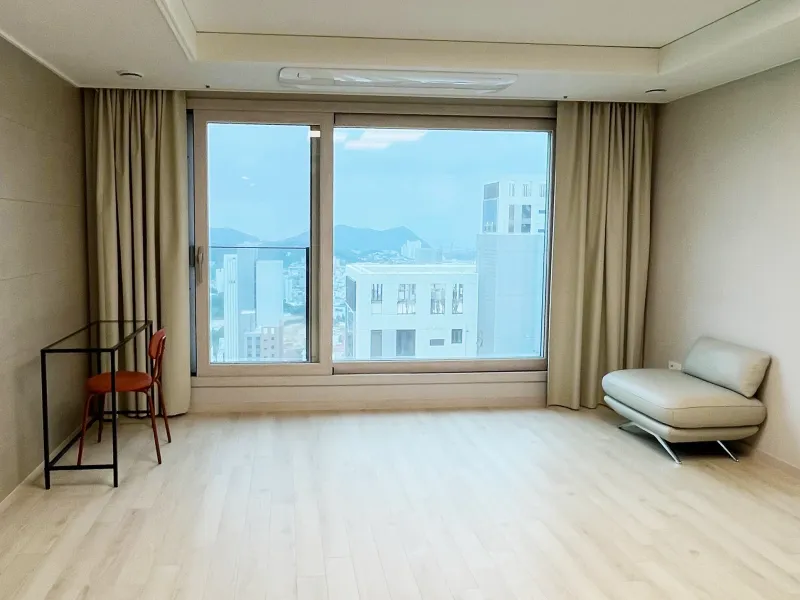 [Nam-gu, Busan] New Construction / 30-Pyeong Partial Ocean View Premium Stylish Apartment High Floor Workation 10