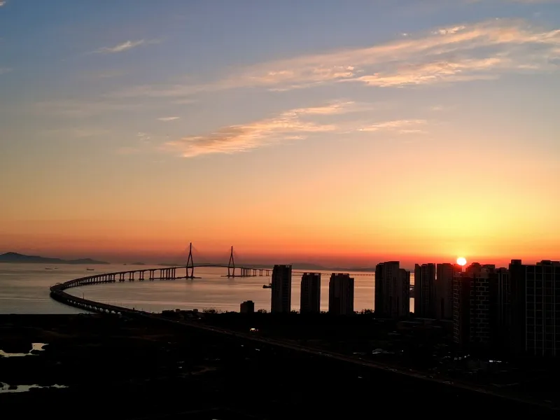 [Yeonsu, Incheon] Songdo Skyview Fully Furnished Accommodation for 8 People. 5-Minute Walk to Subway. Free Parking 20