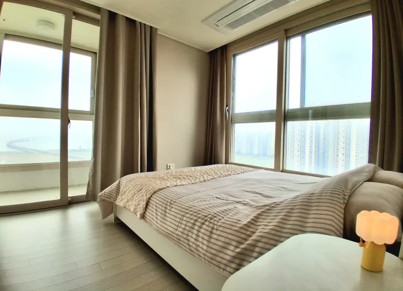 [Yeonsu, Incheon] Songdo Skyview Fully Furnished Accommodation for 8 People. 5-Minute Walk to Subway. Free Parking 2