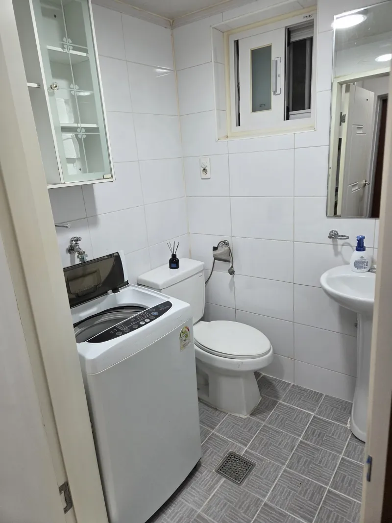 [Jung-gu, Daegu] Welcome to a room near Kyungpook National University Hospital 4