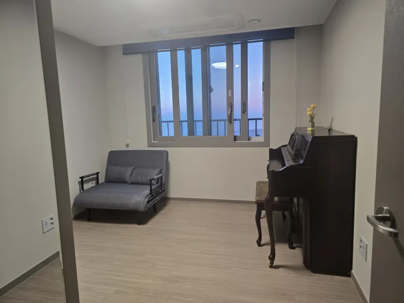 [Goseong] Goseong, Ayajin Sea, Ocean View Two-Room Detached House on the 25th Floor 3
