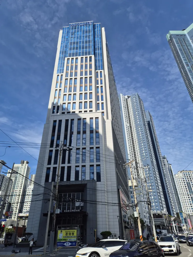 [Haeundae, Busan] 14th Floor, New Building, 3-Minute Walk to Haeundae Beach (Partial Ocean View) 23
