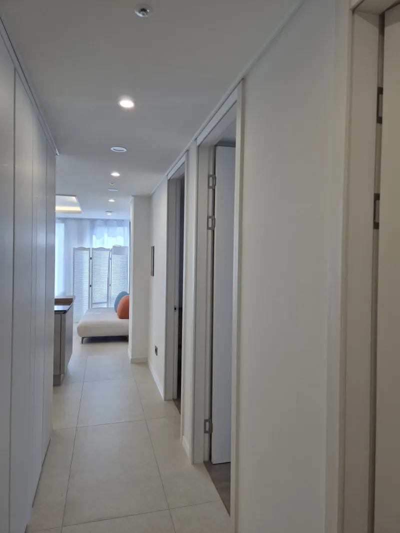 [Haeundae, Busan] 14th Floor, New Building, 3-Minute Walk to Haeundae Beach (Partial Ocean View) 15