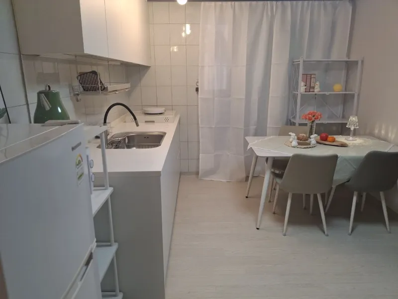 [Jongno, Seoul] Hyehwa Station. 5 minutes from Seoul National University Hospital. Semi-basement 7