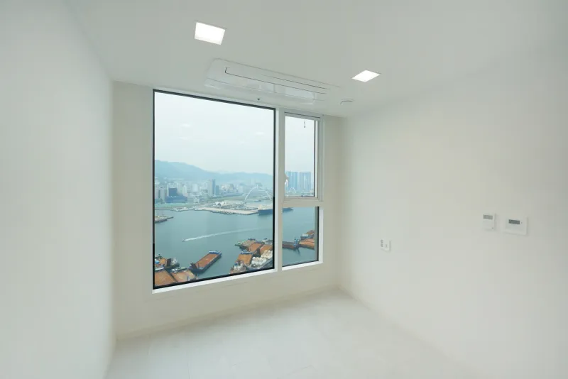 [Yeongdo, Busan] Ocean View Suite (2-Room Type) 3