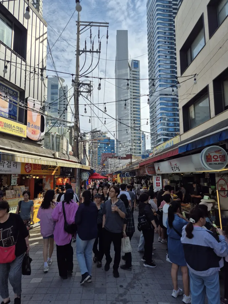 [Haeundae, Busan] 14th Floor, New Building, 3-Minute Walk to Haeundae Beach (Partial Ocean View) 29