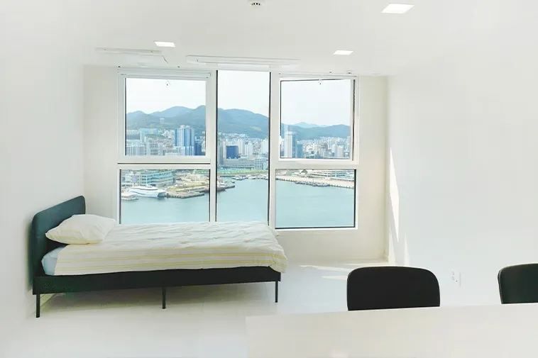 [Yeongdo, Busan] Ocean View Studio (1-Room Type) 2