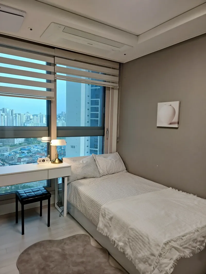 [Dongdaemun, Seoul] Cheongnyangri 30 seconds, fully furnished 4