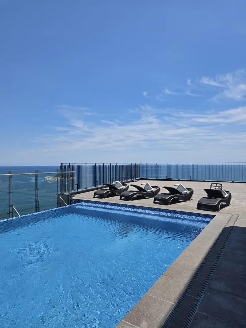 [Goseong][Goseong-gun, Gangwon-do] Workcation & Month-long Stay / 12th-floor Ocean View Stylish Accommodation 31