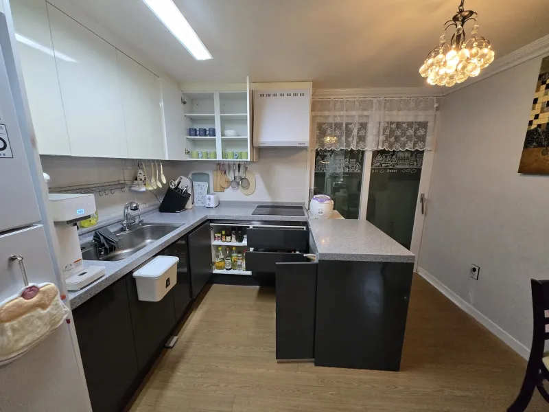 [Seo-gu, Daejeon] 5 Queen Beds/Fully Furnished♡Renovated/2 Large TVs//Family Trip/Business Trip 61