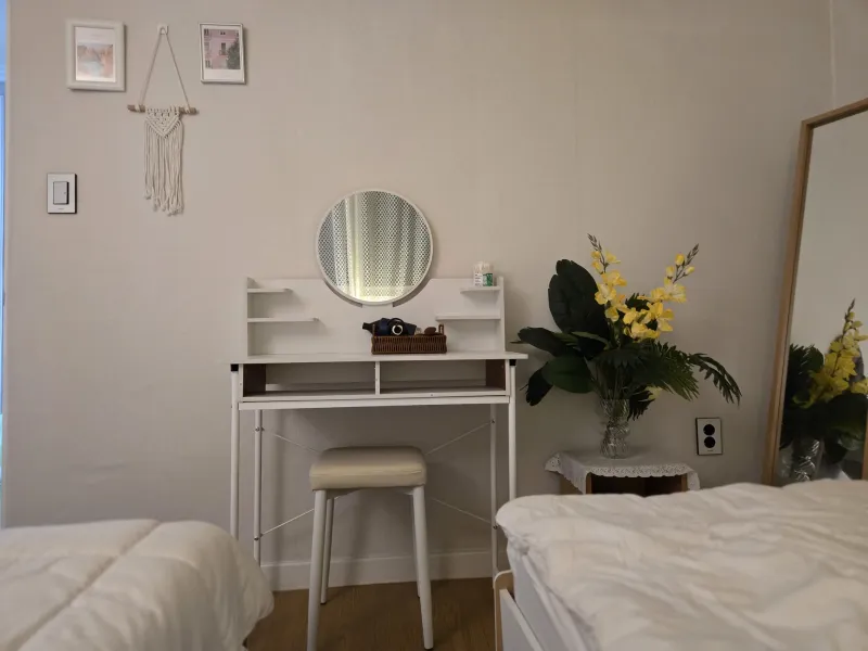 [Seo-gu, Daejeon] 5 Queen Beds/Fully Furnished♡Renovated/2 Large TVs//Family Trip/Business Trip 6