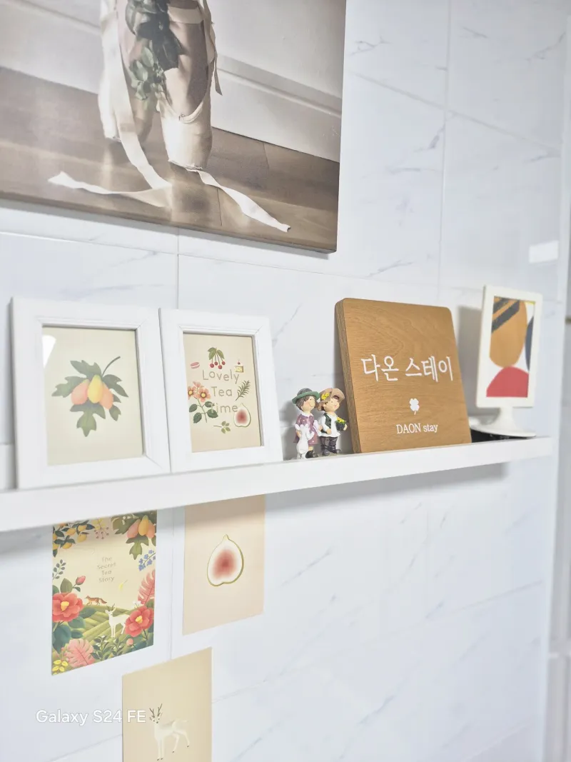 [서울 관악] 벤처타운역 인근 화이트모던 인테리어 투룸 35