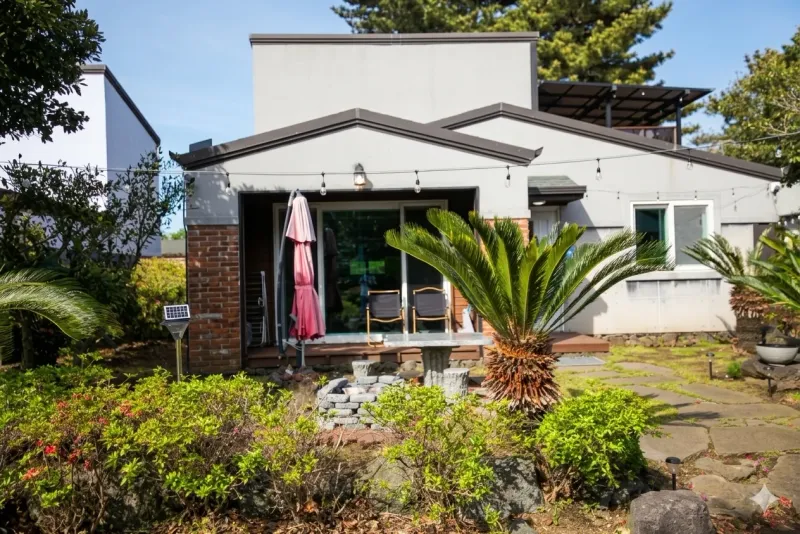 [Gujwa, Jeju] Bijarim duplex independent house 25 pyeong #Pets allowed #Swimming pool 24