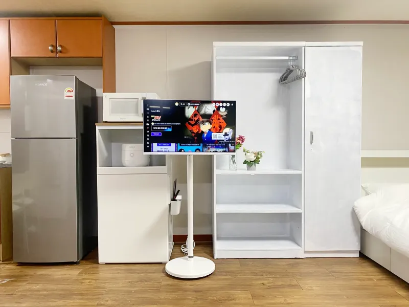 [Anyang] 2 minutes from Beomgye Station, 2 queen beds, free parking 19