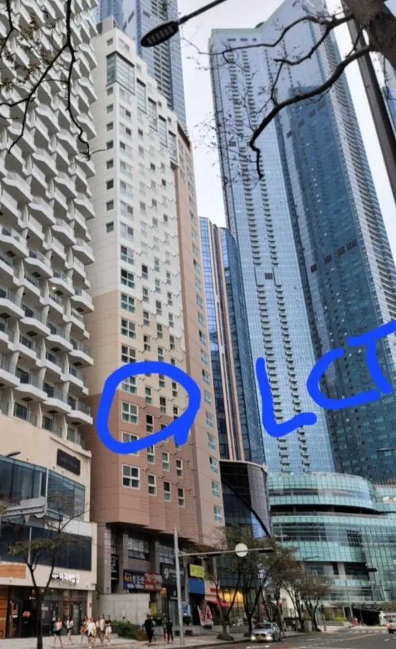 [Haeundae, Busan] Right in front of Haeundae Beach / Next to LCT / Prugio City 13