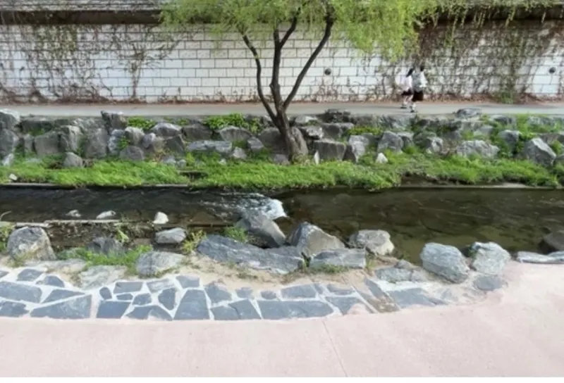 [Jongno, Seoul] DDP stay (right above Lines 1, 2, 4, and 5) 41