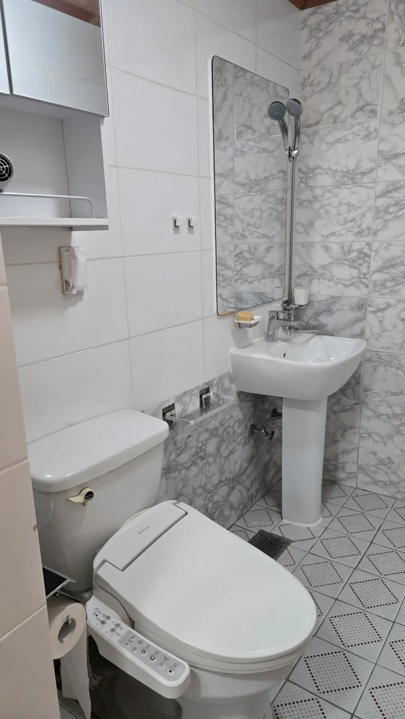 [Seo-gu, Gwangju] Two-room apartment, 5-minute walk from the terminal 5