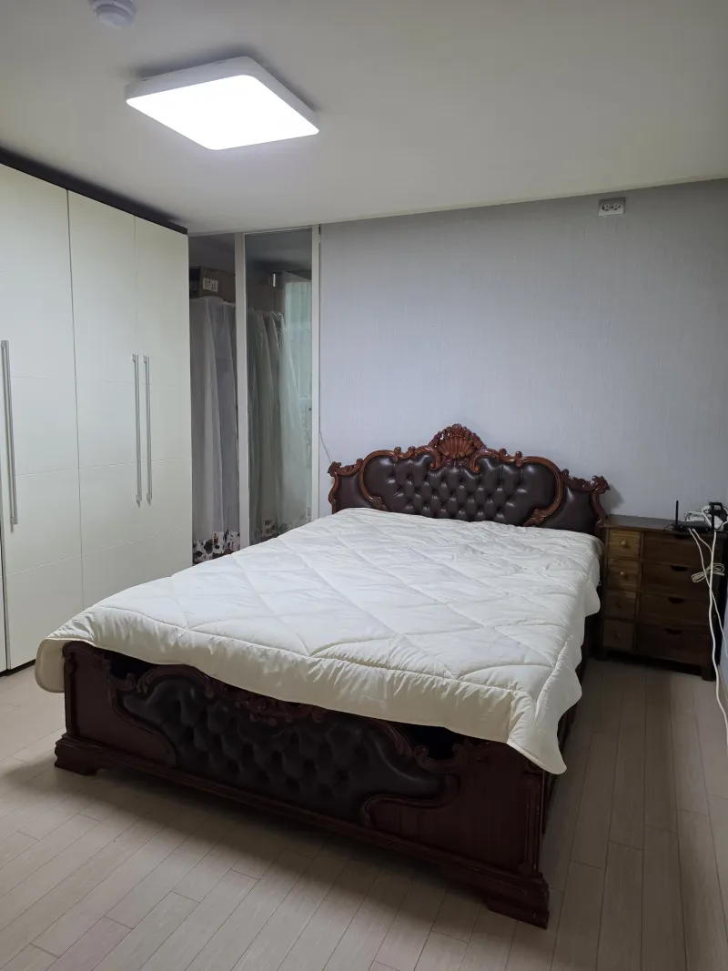 [Seocho, Seoul] Moving/Interior Blank. Business Trips and Travelers 4