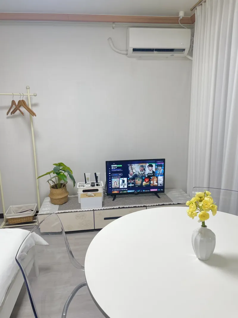 [Seo-gu, Gwangju] Two-room apartment, 5-minute walk from the terminal 15