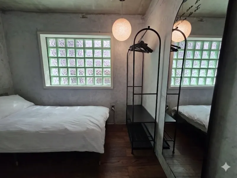 [Gangnam, Seoul] Gam House, 3 minutes from Hakdong Station Exit 1 2