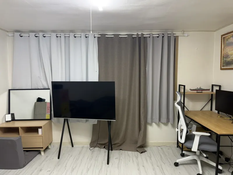 [Mapo, Seoul] Fully Furnished Two-Room Apartment, 3-Minute Walk from Yeontral Park and Hongik Univ. Station 3