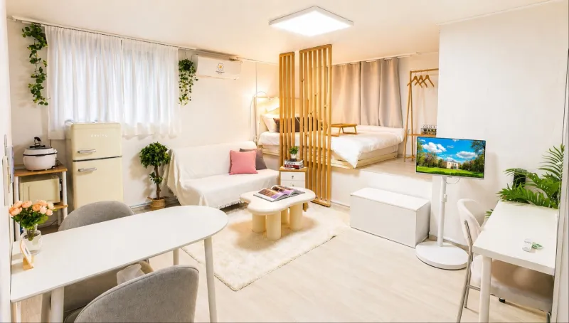 [Gangnam, Seoul] Spacious 1st-floor studio in the heart of the Daechi-dong academy district, Hanti Station, Gangnam Station, Seolleung Station 2