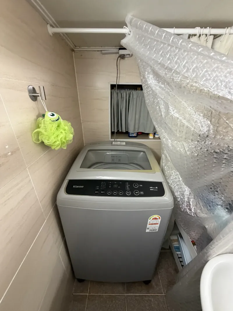 [Mapo, Seoul] Fully Furnished Two-Room Apartment, 3-Minute Walk from Yeontral Park and Hongik Univ. Station 19