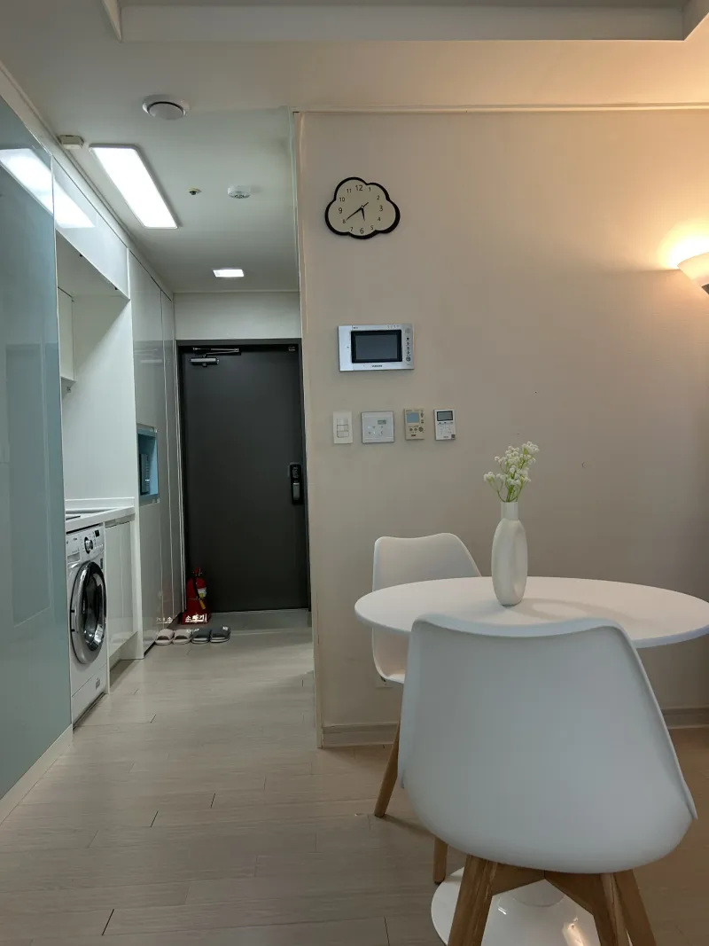 [Yuseong, Daejeon] Prime location near the station in Daejeon/Yuseong Oncheon Station/3-minute walk/ 8