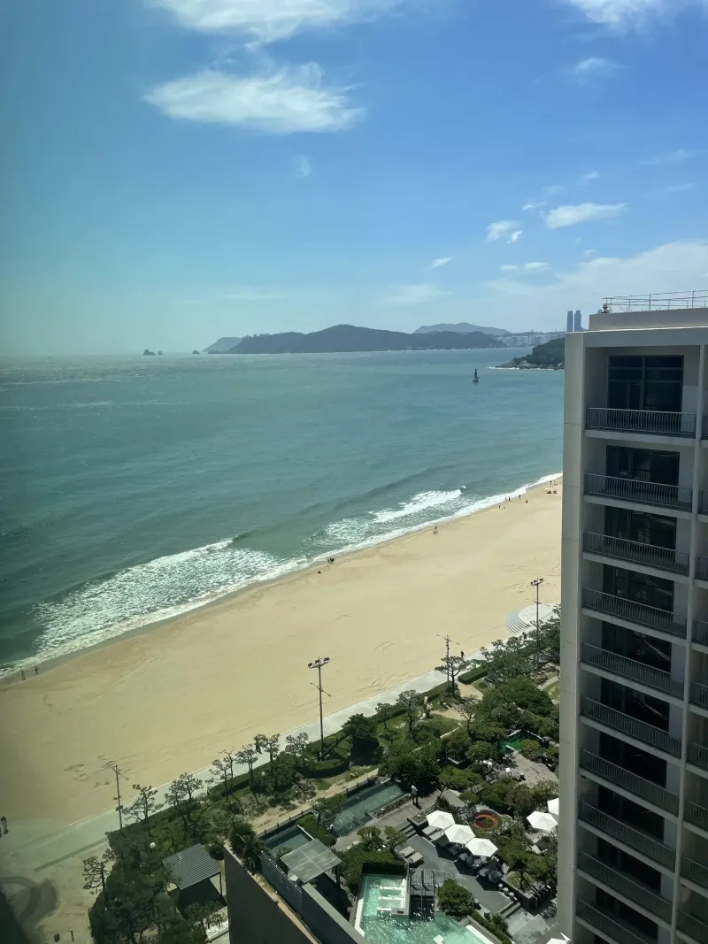 [부산 해운대] 해운대 해변 앞에 위치한 15층 아파트 14