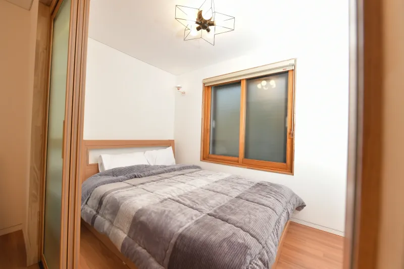 [Aewol, Jeju] A country night embraced by Jeju stone walls, find true rest in a warm jacuzzi #PrivateVillaFullyOptioned 3
