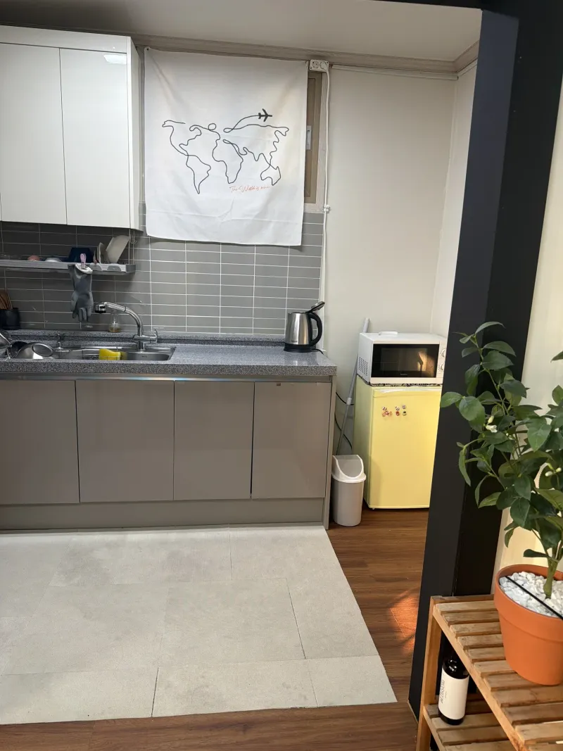 [Yeongdo, Busan] Kkaebi's House 11