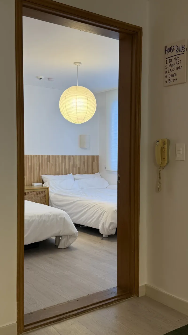 [Yangcheon, Seoul] 10 minutes from Gimpo Airport, New Opening Discount / Long-term Stay Discount, Max. 8, 3 Bedrooms 2