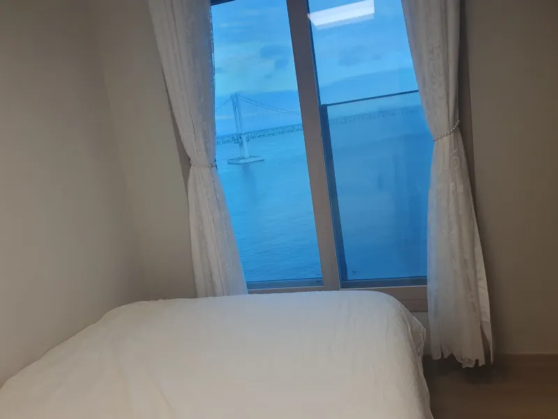 [Suyeong, Busan] Gwangalli Gwangandaegyo 710 8