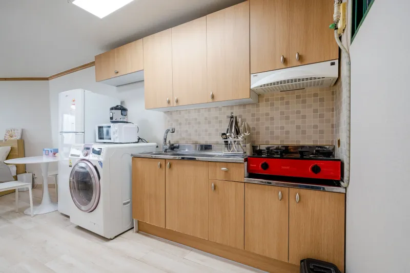 [Gangnam, Seoul] Connected to Daecheong Station / Accommodates 4 / Parking / High-rise City View 3
