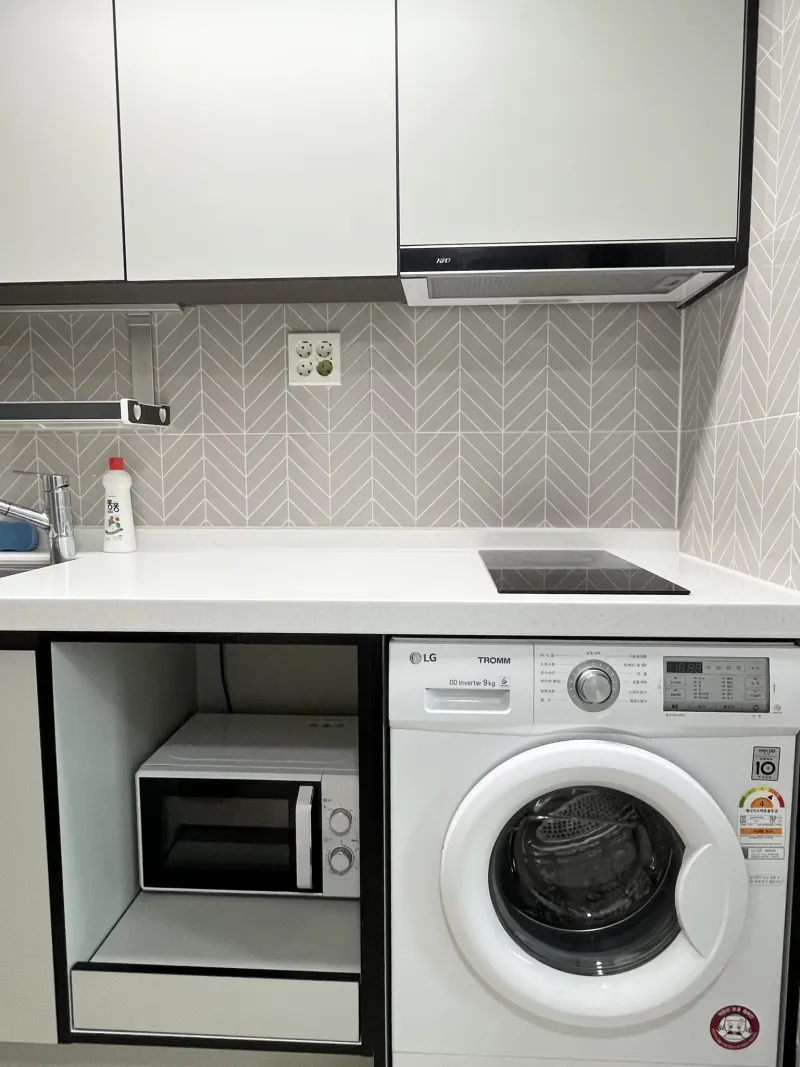 [Dongdaemun, Seoul] Newly Built 1.5-Room Duplex, Jegidong Station 9