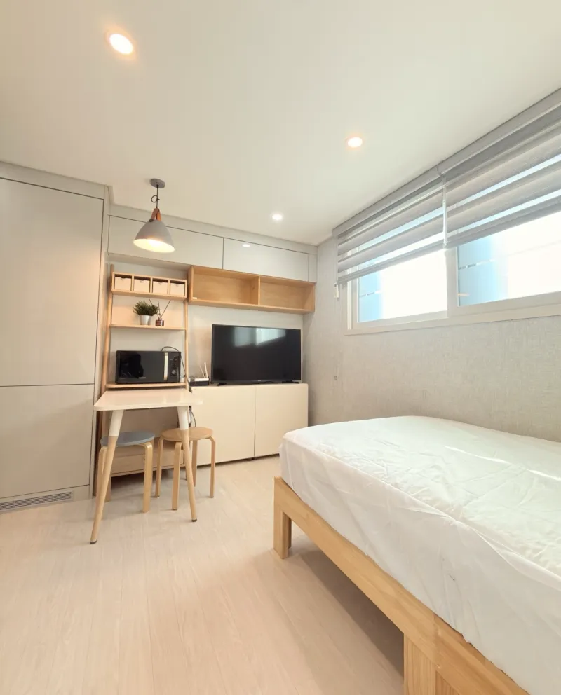 [Guro, Seoul] Guro Fully Equipped with Bright Natural Light 2