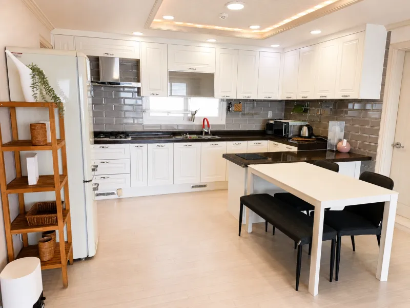 [Bomok-dong, Seogwipo] Bomok Zoe_Ocean View, 3 Bedrooms, 2 Bathrooms, Accommodates 10 People, A Place for Rest and Rejuvenation 37