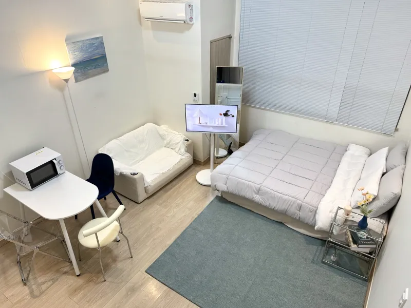 [Seongbuk, Seoul] Spacious duplex with great natural light, just 1 minute from Sungshin Women's University Station 12