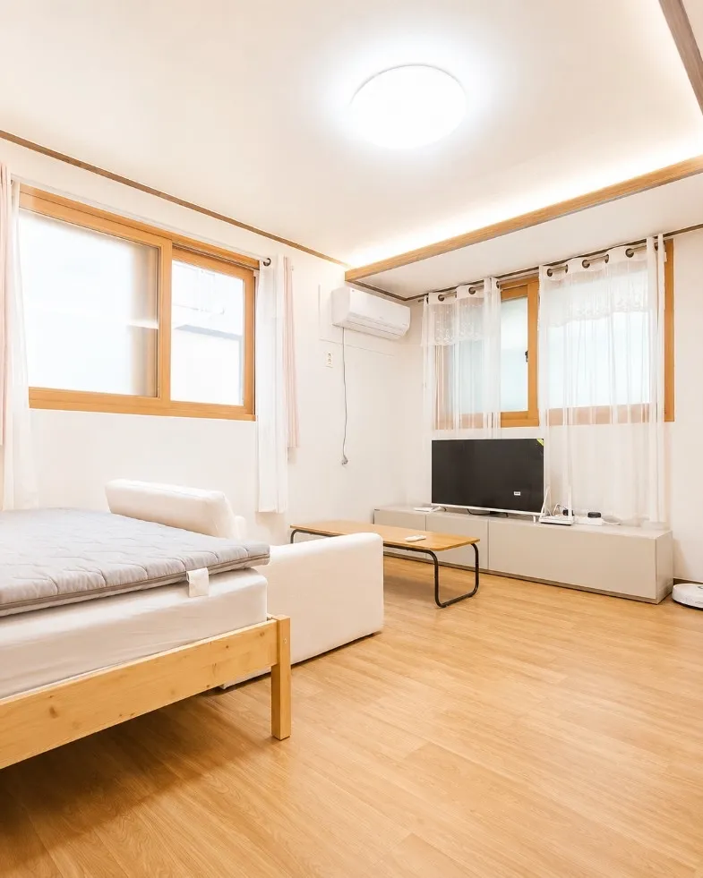 [Jongno, Seoul] Hyehwa Station, Daehak-ro, flat terrain, elevator, separate kitchen, 2nd floor studio 27