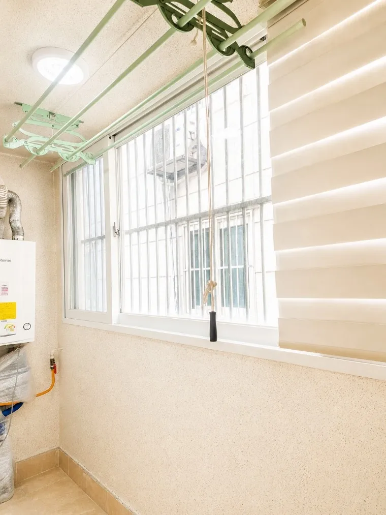 [Jongno, Seoul] Hyehwa Station, Daehak-ro, flat terrain, elevator, separate kitchen, 2nd floor studio 22