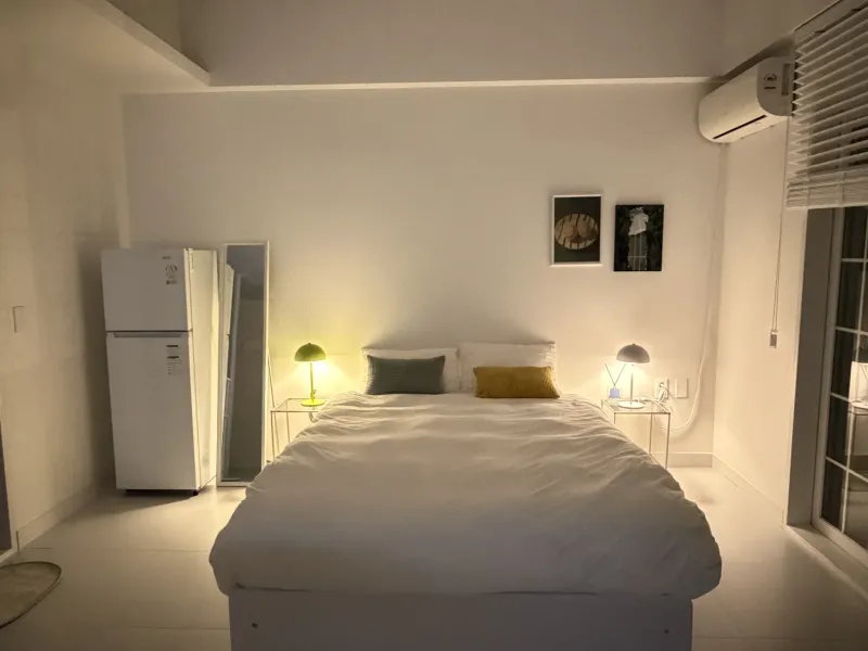 [Saekdal-dong, Seogwipo] South-facing floor-to-ceiling windows with ocean view, convenient location for travel, Building A, 2nd floor studio 4